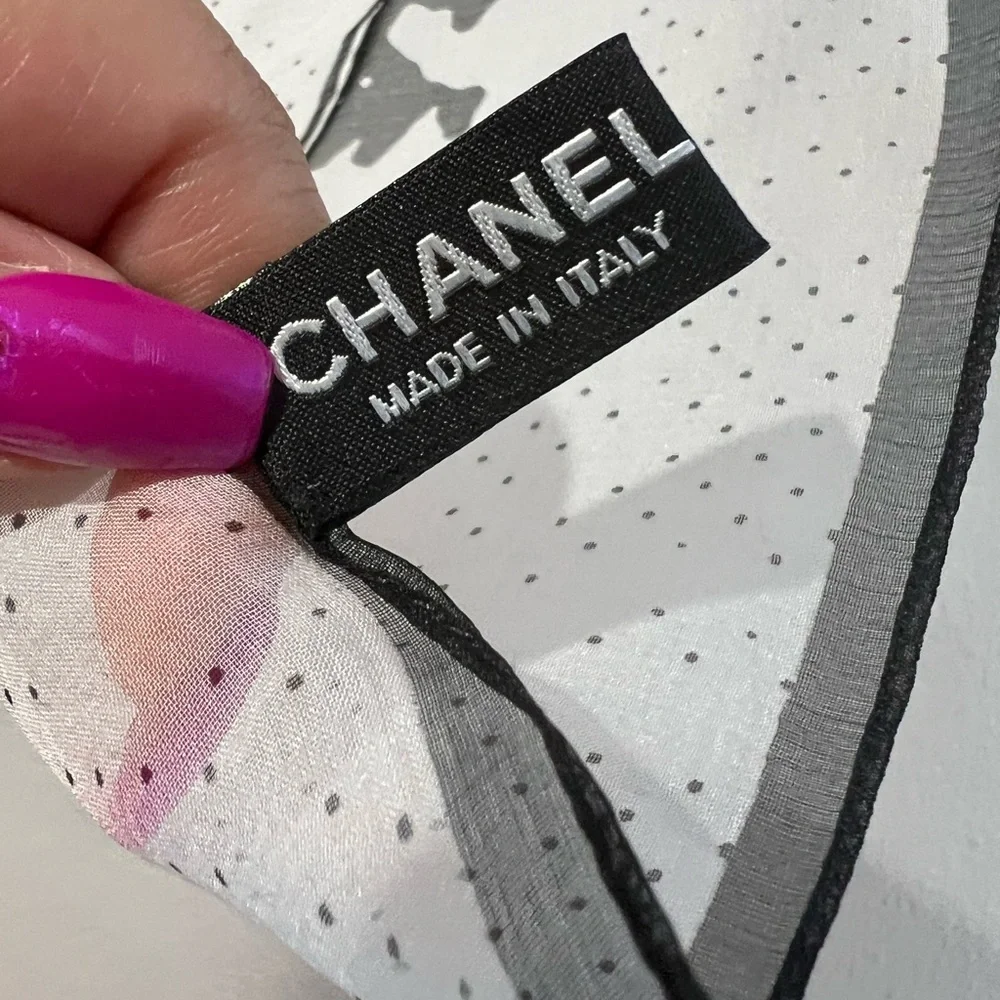 RARE 2010 Spring Chanel Lion Scarf